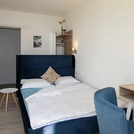 Hotel Agence Alv - Art Le Vin