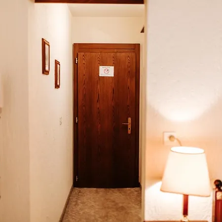 Agence Alv - Art Le Vin Hotel *