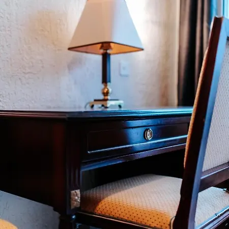 Agence Alv - Art Le Vin 酒店 Salgesch