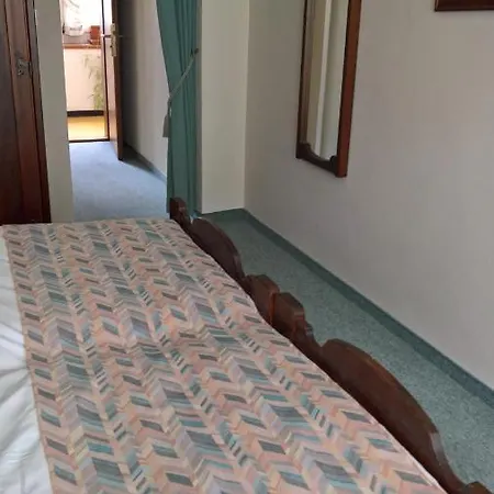 Agence Alv - Art Le Vin Salgesch