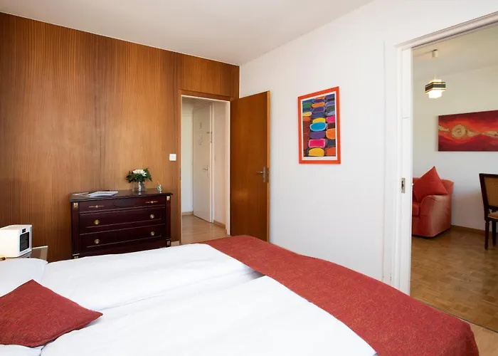 Hotel Agence Alv - Art Le Vin *