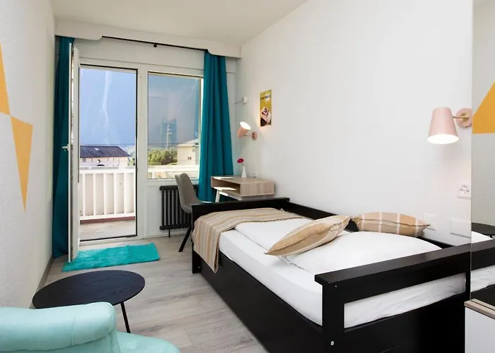 Agence Alv - Art Le Vin