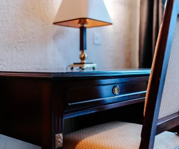 Agence Alv - Art Le Vin Hotel Salgesch