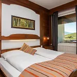 Agence Alv - Art Le Vin Hotel *