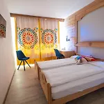Agence Alv - Art Le Vin Hotel Salgesch